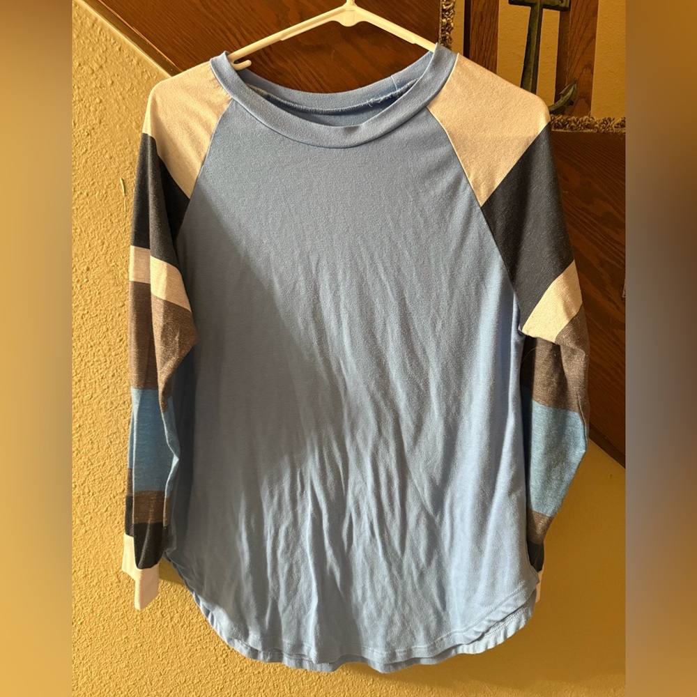 Sold!            Colorblock Long Sleeve Shirt